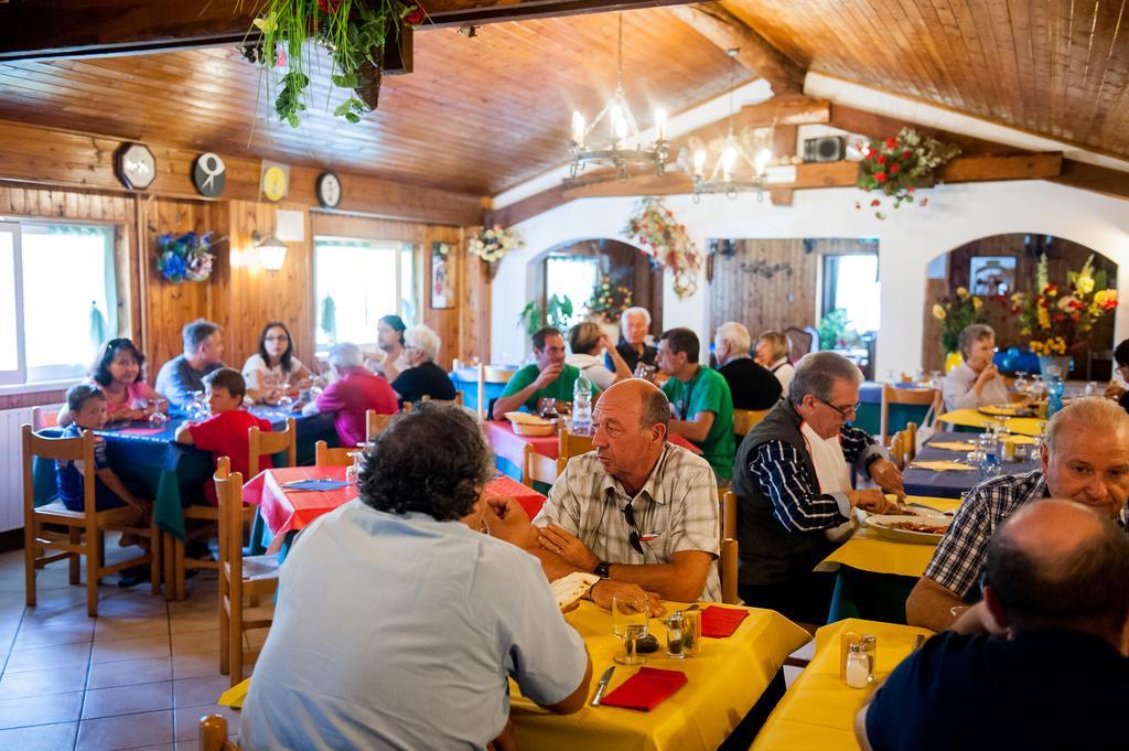 Villaggio Turistico Camping Cervino Antey-Saint-Andre Luaran gambar